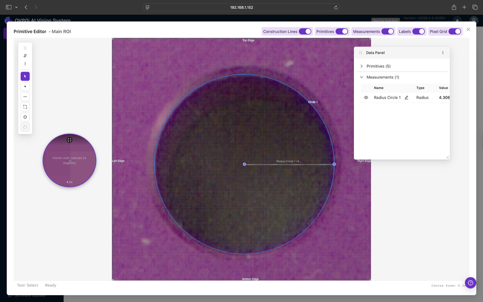 Primitive Editor hiển thị một primitive Circle khớp với một lỗ, với lớp phủ kính lúp ở mức zoom 4x và phép đo Radius là 4.306 trong Data Panel